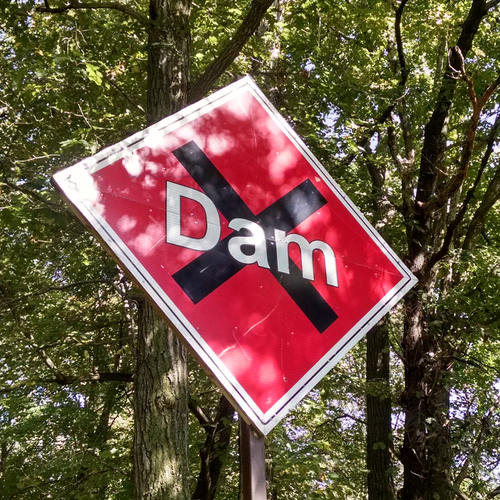Medium dam